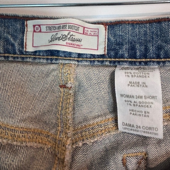 Levi Strauss Signature 24W Short Stretch Mid Rise Bootcut Jeans - Picture 11 of 11